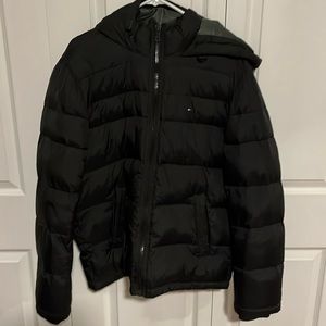 Tommy Hilfiger black winter coat. Size M men’s. Excellent condition